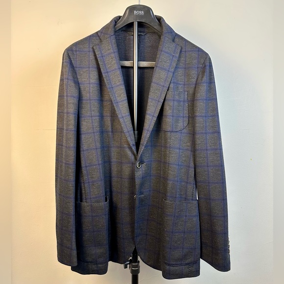Saks Fifth Ave men’s 100% virgin wool soft blazer